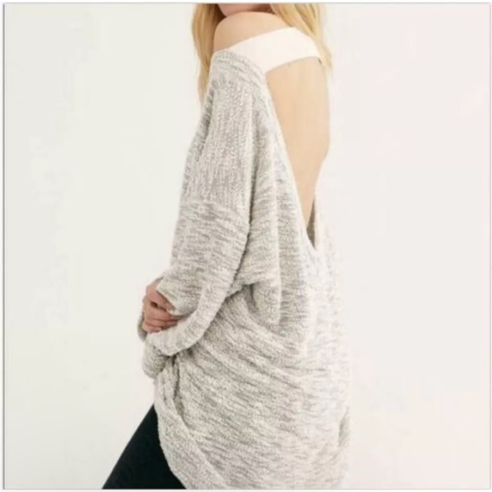 Free People FP Beach Fireside Gray White Textured Cover-up Tunic Sweater Sz M/L - Picture 3 of 12